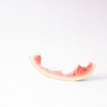 スイカの皮の栄養と食べ方や皮むきのコツは?美容にも最適らしい