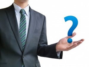 スーツ男性の？