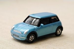 車のおもちゃ